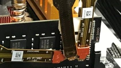P77STFLXB.jpg